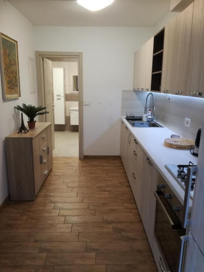 Guesthouse Skofije Ob Parenzani Spodnje Skofije Екстериор снимка